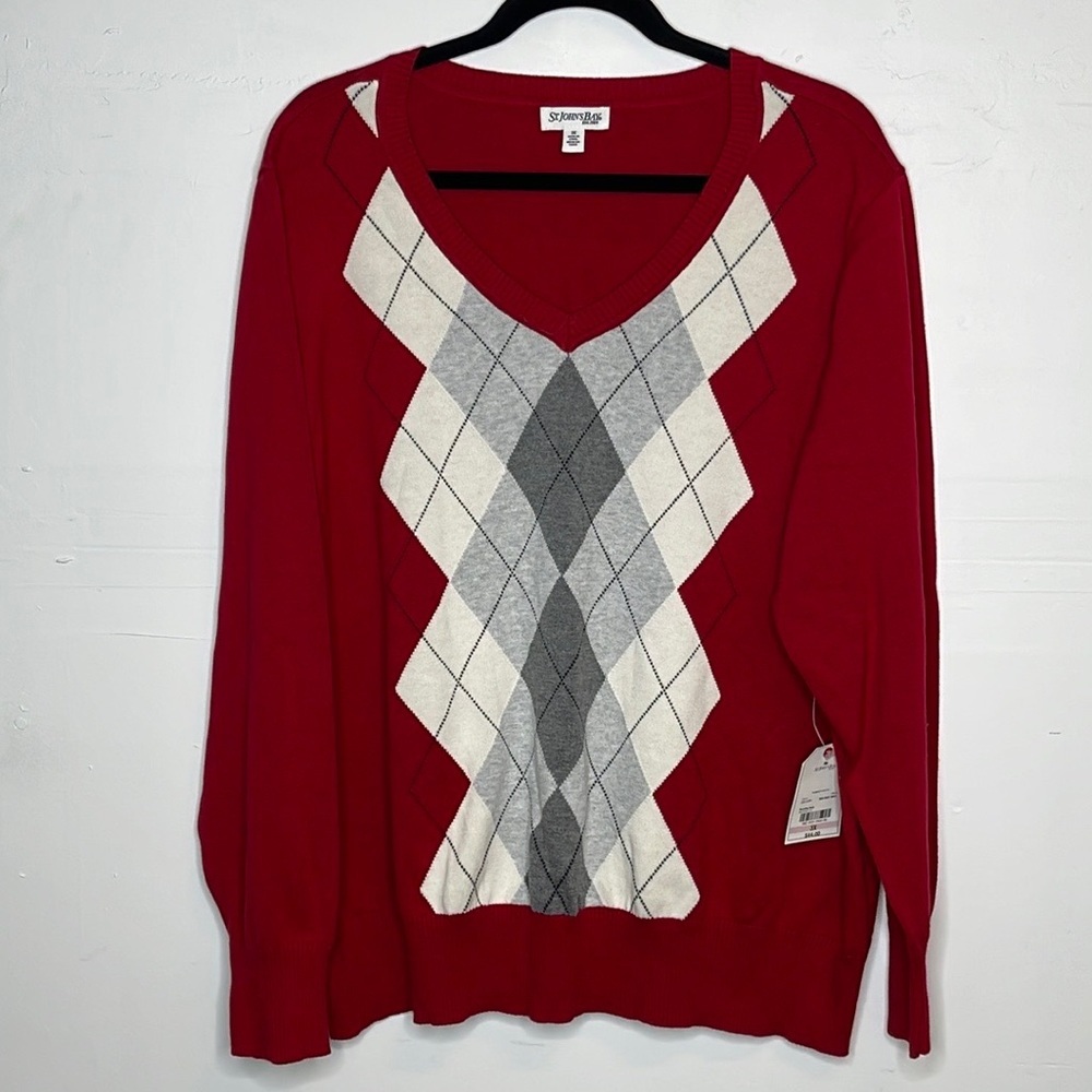St. John’s Bay Men’s V Neck Sweater